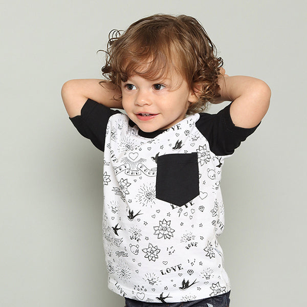 Camiseta Infantil Modelo Raglan Tattoo Old School