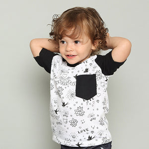 Camiseta Infantil Modelo Raglan Tattoo Old School