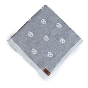 Manta Cinza Steal de Tricot Jaquard com Caveirinhas