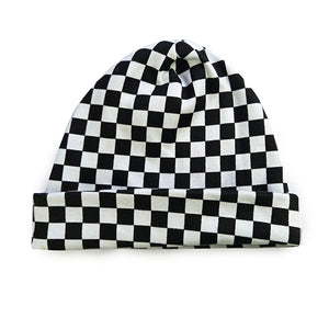 Touca gorro xadrez preto em malha para bebê